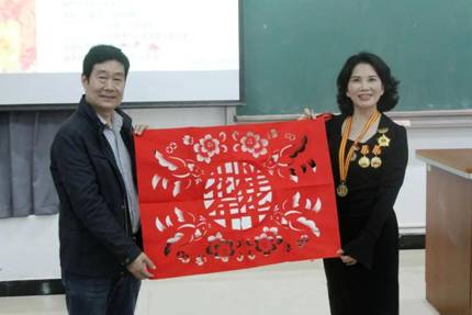 77948cacfd9748d5d5de591552fc64cc